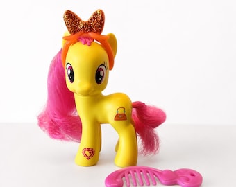 My Little Pony G4 Brushable Explore Equestria Pursey Pink Figure