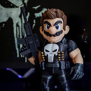 Punisher - Mario - Super Mario Bros - 3D Printed Figure - 2 Sizes