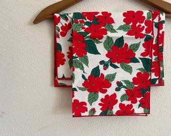 Vintage Red and Green Cloth Napkins