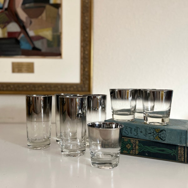 Set of Eight Dorothy Thorpe Cocktail Glasses