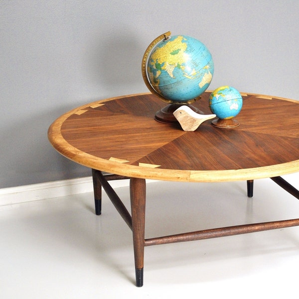 Mid-Century Lane Acclaim Round Coffee Table