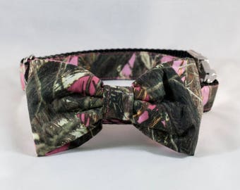 The Sporting Pup Camo and Khaki Seersucker Bow Tie Dog Collar