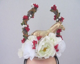 Kentucky Derby Horse with Horseshoe &  White Roses