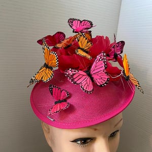 Women\'s Pink Floral Wide-Brim Hat with Butterfly Accent Derby/Church hat Women\ main image 3