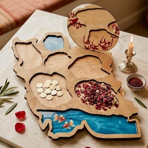 Iran Map Haftsin Display with Calligraphy Mirror