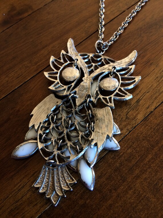 70's Owl Necklace Pendant Silver Tone Long / Hipp… - image 6