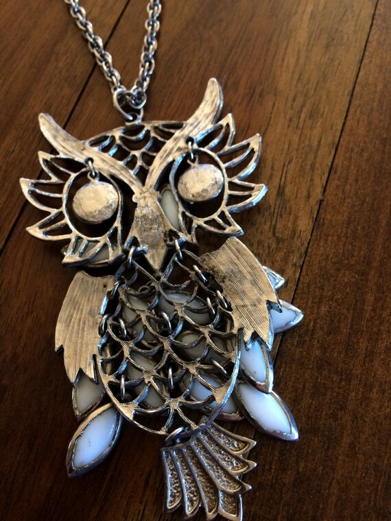 70's Owl Necklace Pendant Silver Tone Long / Hipp… - image 5