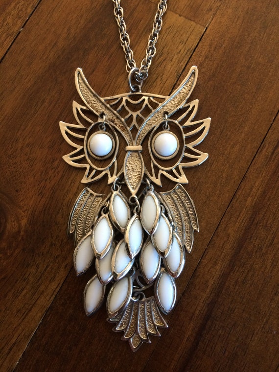 70's Owl Necklace Pendant Silver Tone Long / Hipp… - image 7