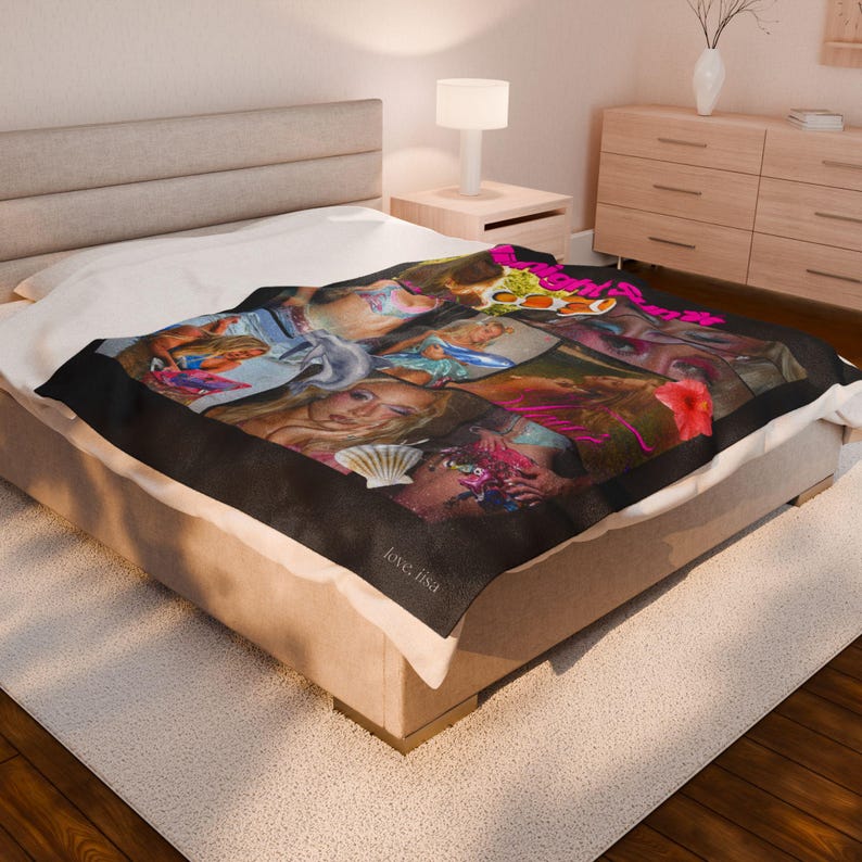 Midnight Sun Zara Larsson Velveteen Plush Blanket | beach, mermaid, glam visuals image 11