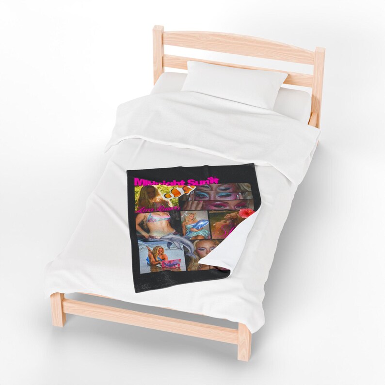 Midnight Sun Zara Larsson Velveteen Plush Blanket | beach, mermaid, glam visuals image 15