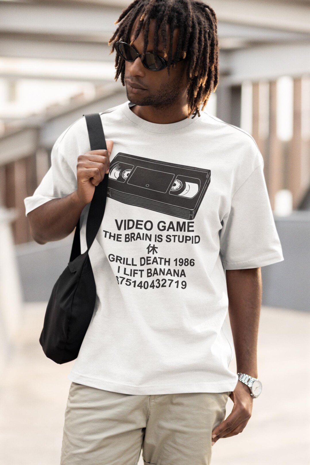 Funny Gamer Shirt: Retro VHS, Absurd Brain Design - Etsy