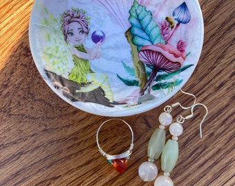 Jewelry Gift Set: Decoupage Dish, Earrings and Wire Ring