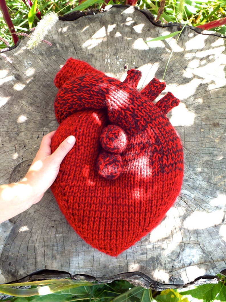 I Give You My Heart Pillow Knitting Pattern image 3