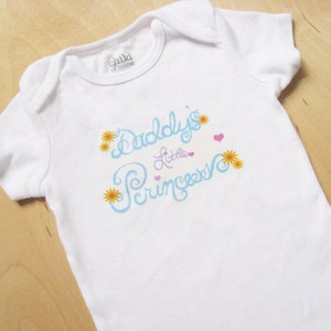Daddy's Little Princess Baby Bodysuit Size 6 Months Short Sleeve Girl image 1