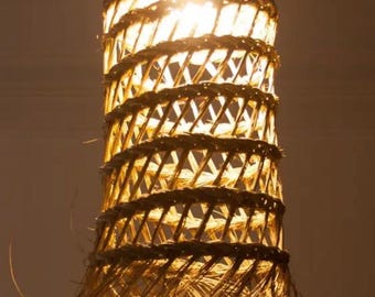 Suspension longue forme tube