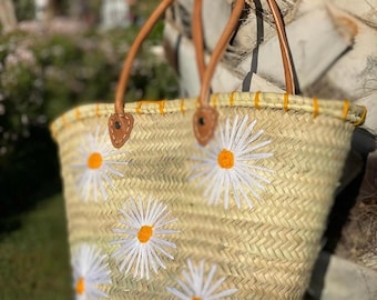 Moroccan Market Basket – Handmade Straw with Leather Handles & Daisy Decor