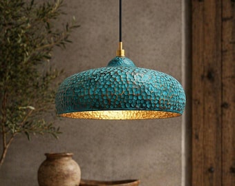 Lámpara colgante de cobre hecha a mano, lámpara marroquí con pátina turquesa, accesorio rústico bohemio.