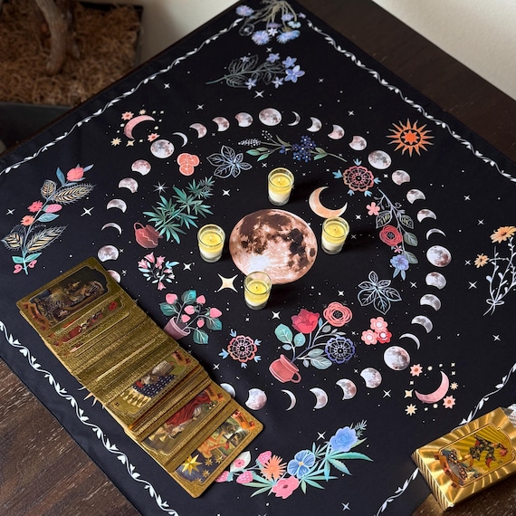 Moon Phase Altar Cloth 29"x29" – Celestial Tarot Reading Mat with Floral & Lunar Design, Witchy Home Decor