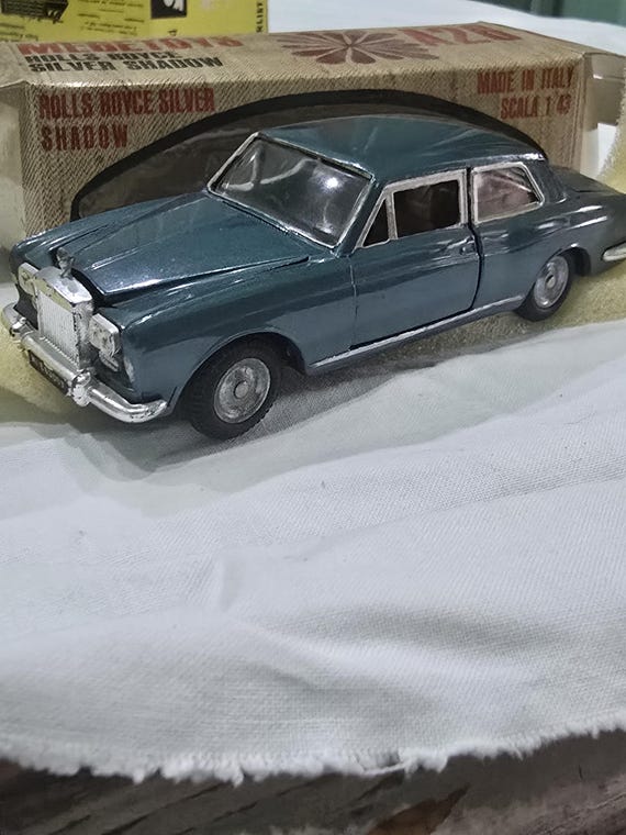 MEBETOYS - A26 - Rolls Royce Silver Shadow - EUR 49,00 - FR