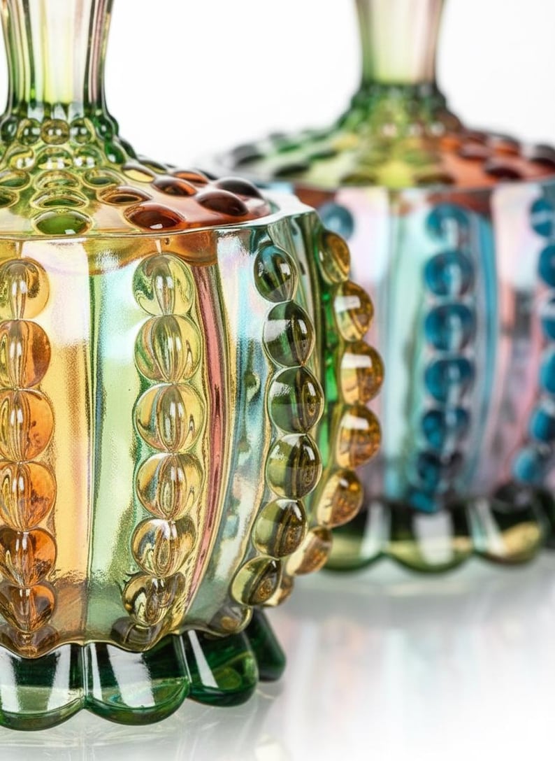 Handcrafted Iridescent Crystal Glass Candy Jar – Embossed Decorative Storage with Lid bild 3
