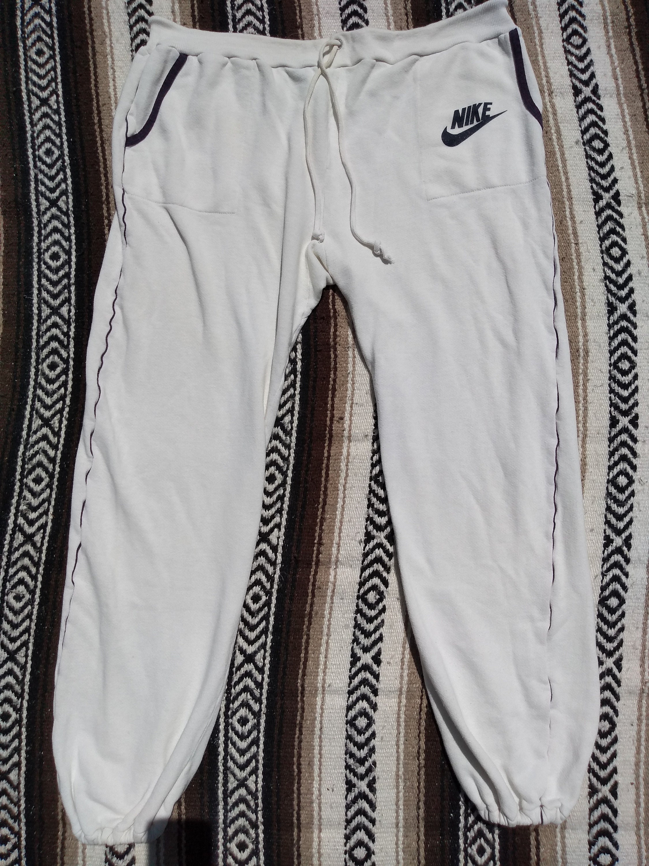 Nike women's just do it joggers best sale