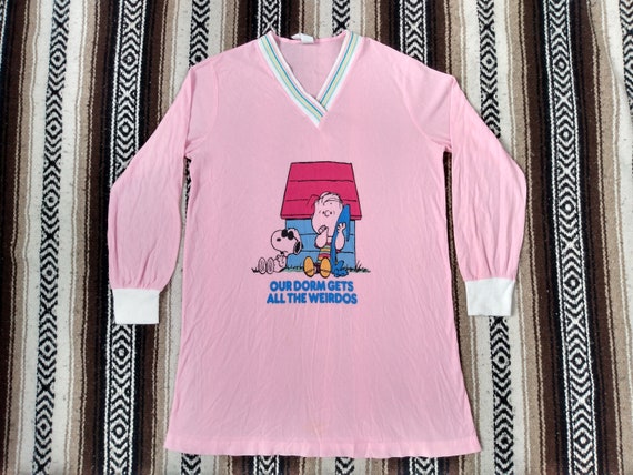 70s Snoopy Charlie Brown Nightie vintage T Shirt … - image 1