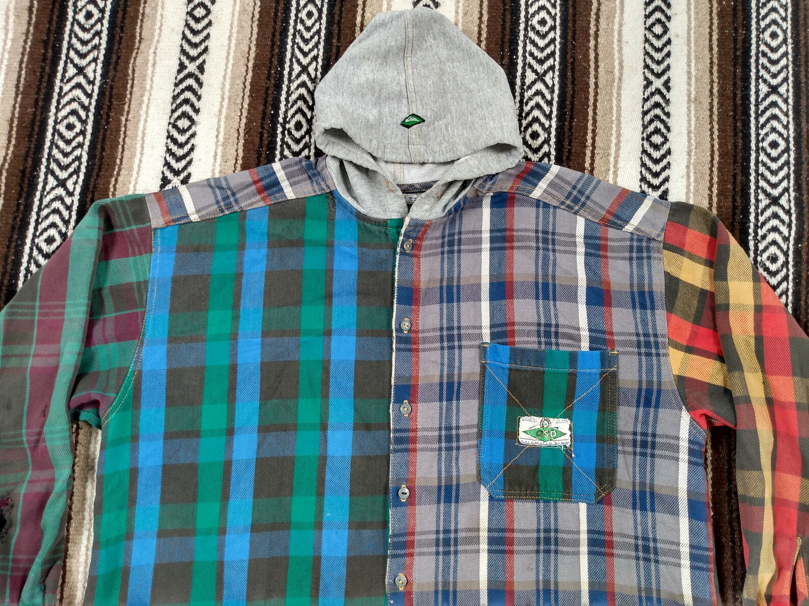 quiksilver flannel hoodie