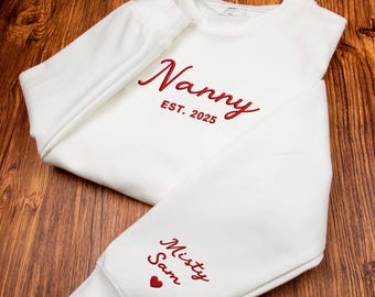 Custom Embroidered Sweatshirt with Names on Sleeve, Personalized Grandma Hoodie, Mama Embroidery Shirts, Mothers Day Gift for Mom Nanny