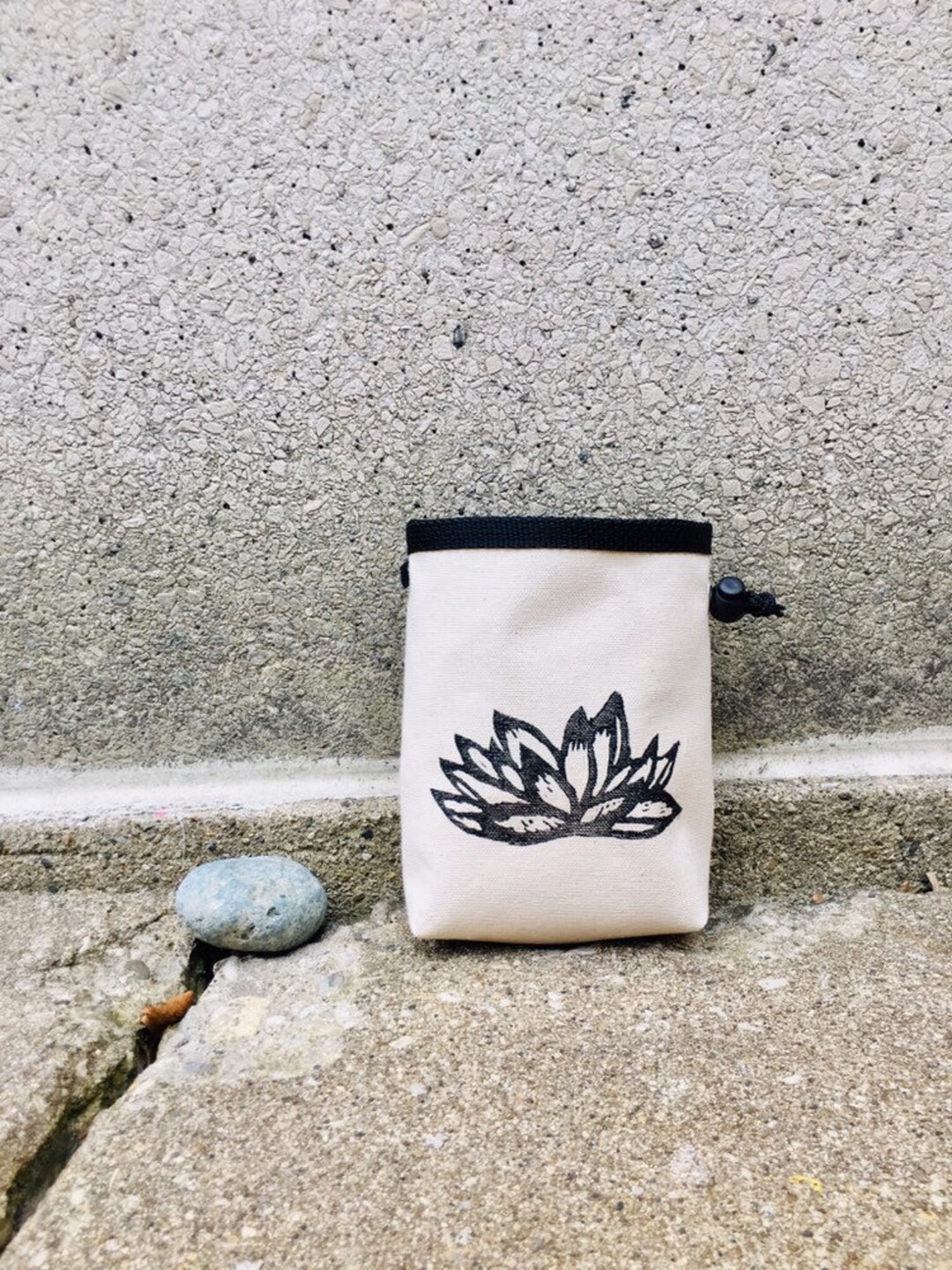 Chalkbag, chalk bag, rock climbing chalkbag, chalkbags, linoprint