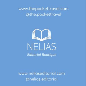 Puede incluir: Fondo azul claro con texto blanco y un logotipo. El texto incluye direcciones de sitios web y nombres de usuario de redes sociales para "thepocketravel" y "neliaseditorial". El logotipo es un libro abierto.
