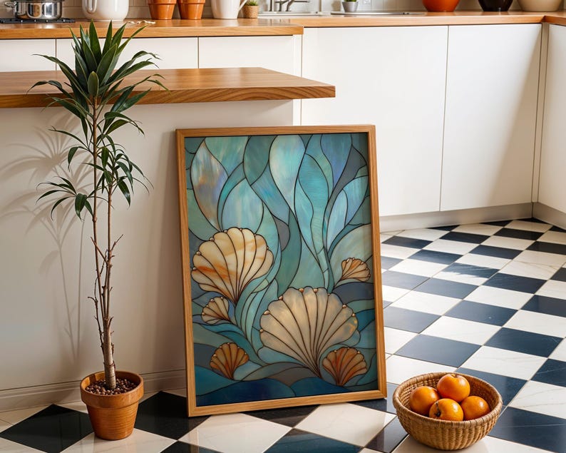 Stained Glass Seashell Wall Art, Coastal Ocean Illustration, Nautical Beach Décor, Art Nouveau imagen 2