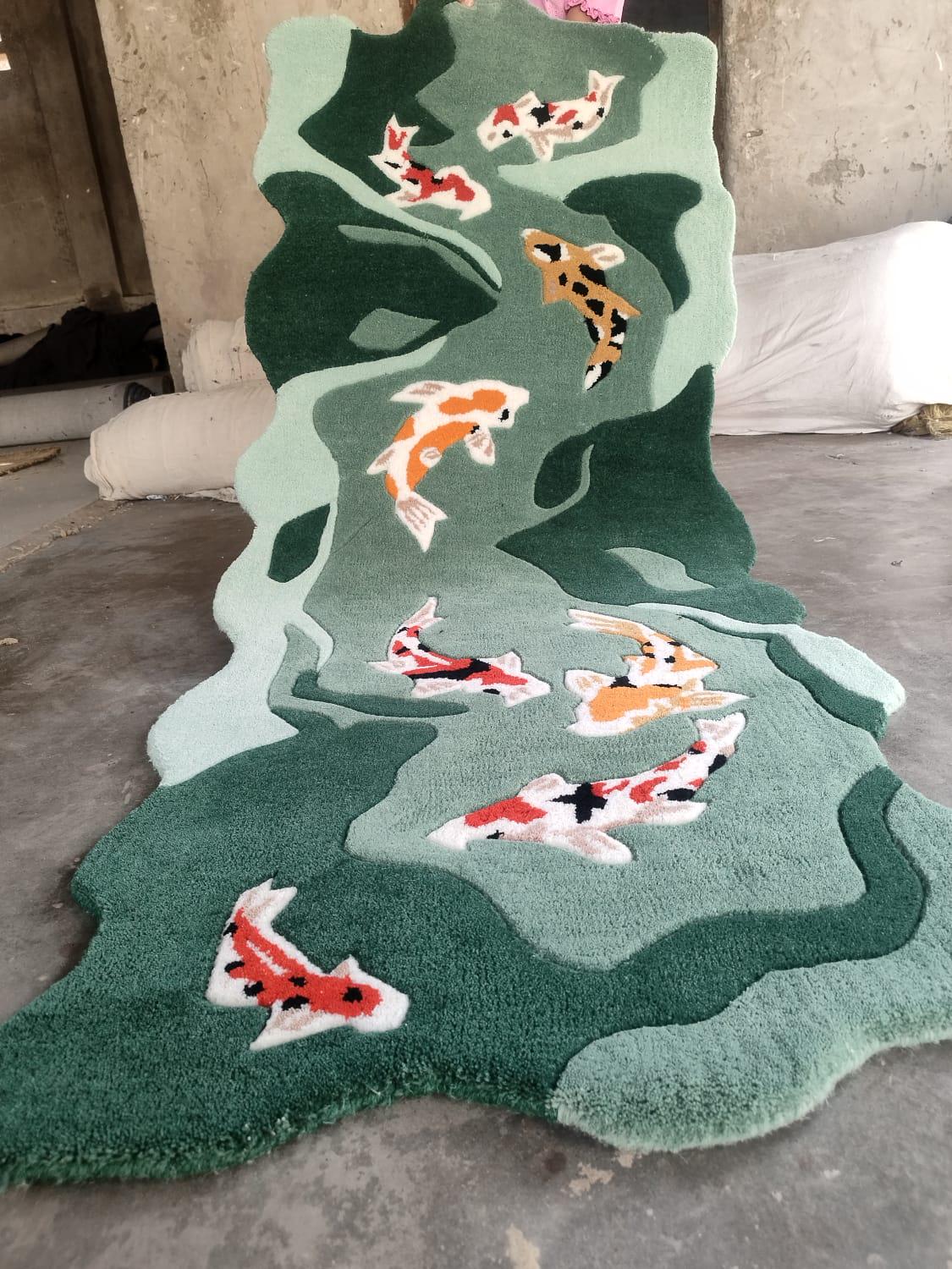 Fish Tuft Rug Hand Tufted Koi Fish Runner Rug, 100% Indian Fine Wool, Organic Shape ...