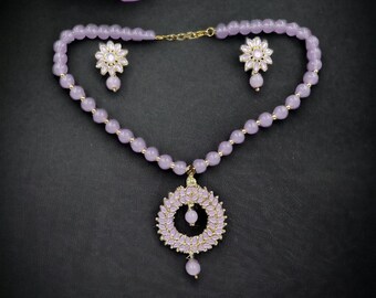 Collana di perline, gioielli con perline fatti a mano / Gioielli con ciondoli delicati / Gioielli estivi, regalo per lei / Collana blu, collana di lavanda, collana boho