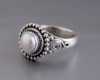 Anillo de perla natural, anillo de perla blanca, joyería de perlas, anillo de perla redonda, anillo de plata hecho a mano, anillo de perla (piedra natal de junio), anillo de perlas vintage