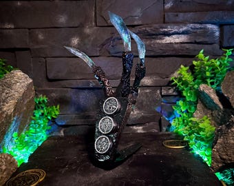Glass Dragon Claw Figurine, Artifact from Skyrim, The Elder Scrolls V Prop, Cosplay Accessory & Table Decor, Gift for Skyrim Fans