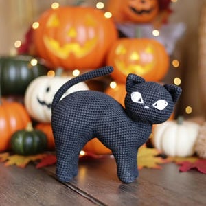 Halloween-kattvirkmönster: Noir cat Amigurumi PDF-handledning (engelska)