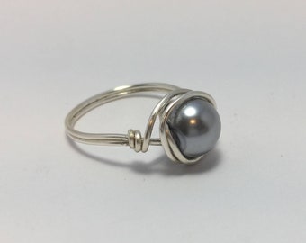 Pearl Handmade Wire Wrapped Ring, Grey, Gray, Pearl Ring, Handmade Jewelry, Rings for Women, Birthday Gift, Glass, Wedding Jewelry, Custom