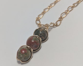 Gold and Unakite Jasper Peapod Wire Wrapped Necklace, Minimal Necklace, Natural Stone Jewelry, Green Red Brown Stones, Wire Wrap, Gold Chain