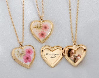 Sterling Silver Resin Heart Locket Necklace, Pressed Forget Me Not Flower, Floral Photo Necklace, Memorial Gift for Mom, New Mom Gifts