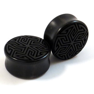 Maze of Life Ebony Wooden Plugs PAIR 0g (8mm) 00g (9mm) 10mm 7/16" (11mm) 12mm 1/2" (13mm) 9/16" (14mm) 5/8" +up Geometric Wood Ear Gauges