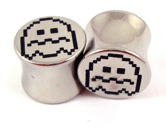 Scared Ghost Double Flared Plugs - Surgical Steel - 2g 0g 00g 7/16" (11 mm) 1/2" (13mm) 9/16" (14mm) 5/8" (16mm) - Metal Gauges