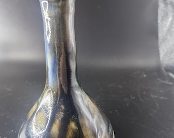 small bud vase