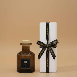 Sandalwood & Vanilla Reed Diffuser: 100ml Luxury Home Fragrance