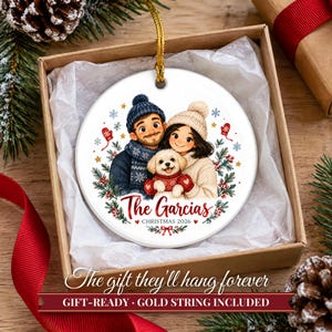 Family Christmas Ornament 2026 from Photo, 2 Sided Custom Cartoon Portrait with Pets and Names, Family of 4 5 6, Keepsake for Grandparents bild 12