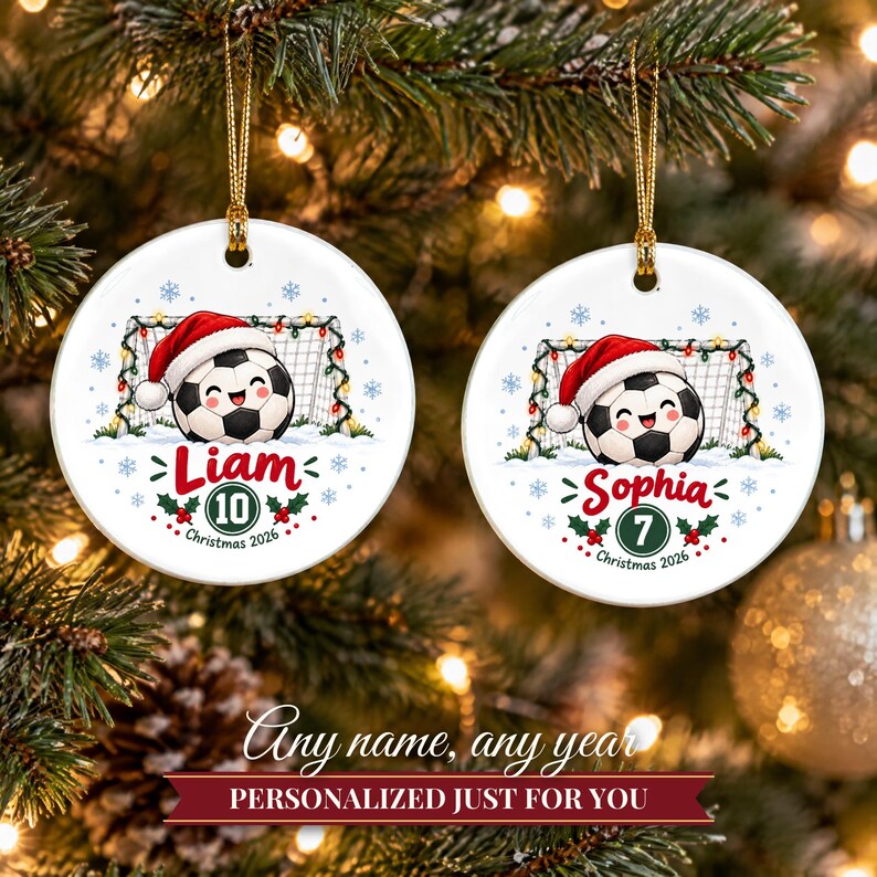Soccer Ornament Christmas 2026, Soccer Player Gift for Boys Girls, Santa Hat Ball Custom Name Keepsake, Kids Sports Ceramic Tree Decor afbeelding 9