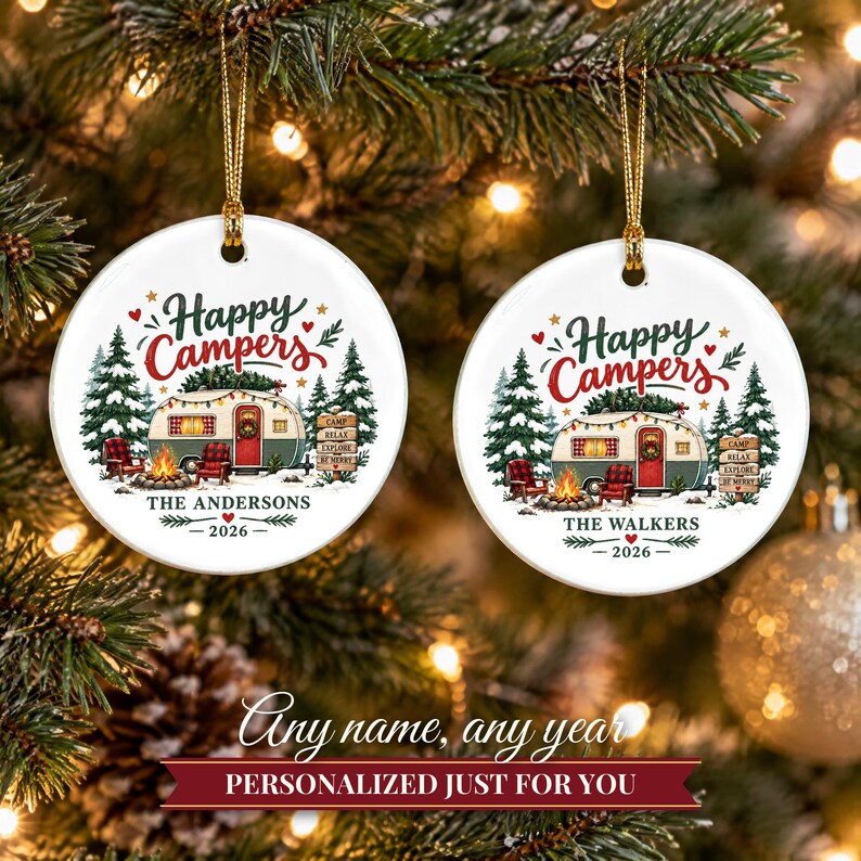 Camper Ornament Christmas 2026, Happy Campers Family Gift, RV Travel Trailer Custom Name Keepsake, Camping Lover Ceramic Tree Decor afbeelding 9