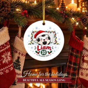 Soccer Ornament Christmas 2026, Soccer Player Gift for Boys Girls, Santa Hat Ball Custom Name Keepsake, Kids Sports Ceramic Tree Decor afbeelding 10
