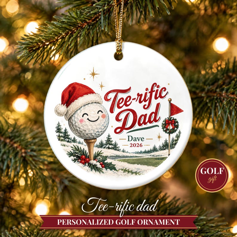Adorno navideño de golf 2026, regalo para papá amante del golf, recuerdo personalizado con nombre de golfista excepcional, decoración de árbol de cerámica con gorro de Papá Noel y pelota sobre un tee. imagen 1