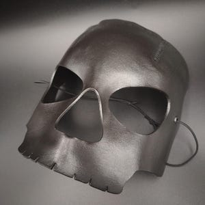 Skull mask