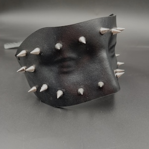 Spike Black Blindfold